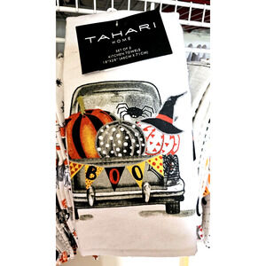 Tahari Home Halloween BOO. Car/Pumpkins With Spider Kitchen Towels 2pk